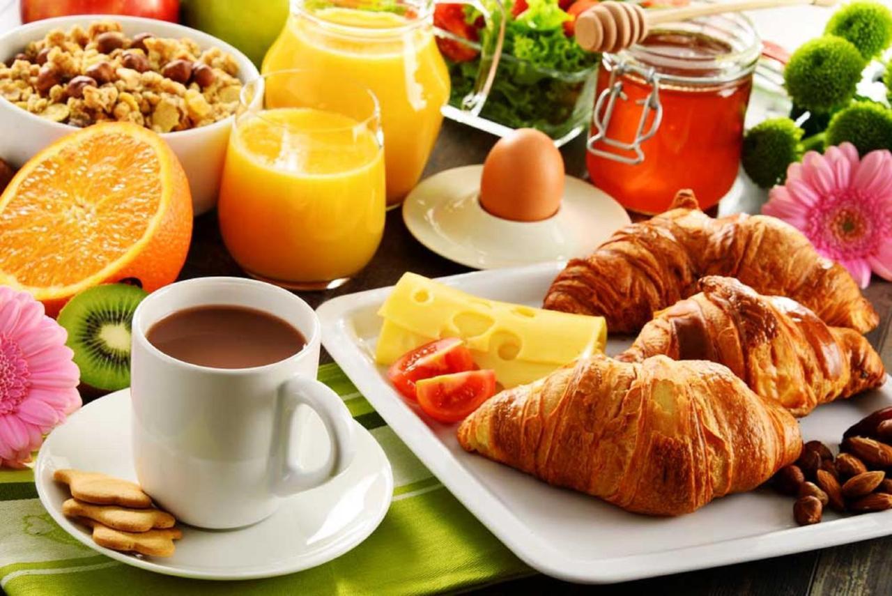 Quality Inn & Suites Conference Center Уинтър Хевън Екстериор снимка